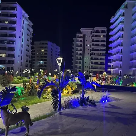 Schoenes Mit Meerblick Auf Nordzypern, In Caesar Blue Isabella 70 Apartmán