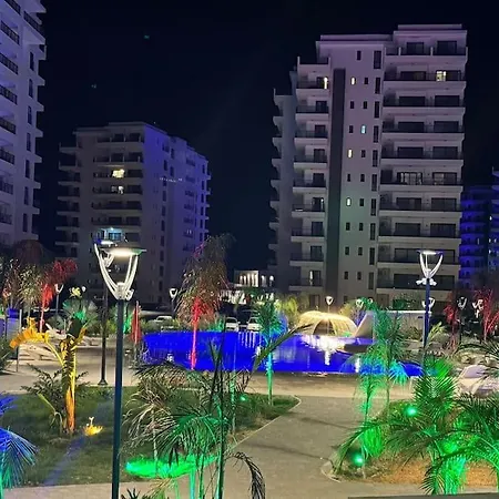 Schoenes Mit Meerblick Auf Nordzypern, In Caesar Blue Isabella 70 Apartmán *