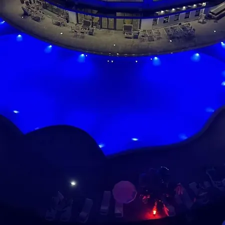 Schoenes Mit Meerblick Auf Nordzypern, In Caesar Blue Isabella 70 * Rizokarpaso