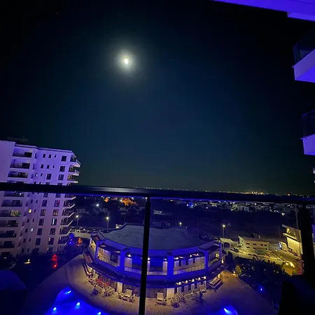 Schoenes Mit Meerblick Auf Nordzypern, In Caesar Blue Isabella 70 Apartment